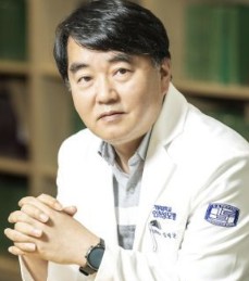[기고] ‘집에서 임종’은 존엄한 배웅… 재정 절감 앞서면 안 돼